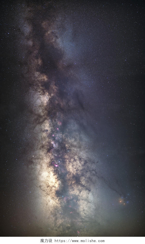 夏季银河纯星空垂直全景拼接素材图